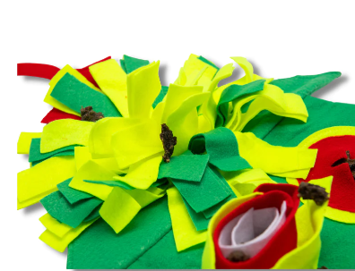 Wuf Wuf Xmas Tree Interactive Snuffle Mat Toy - Image 2